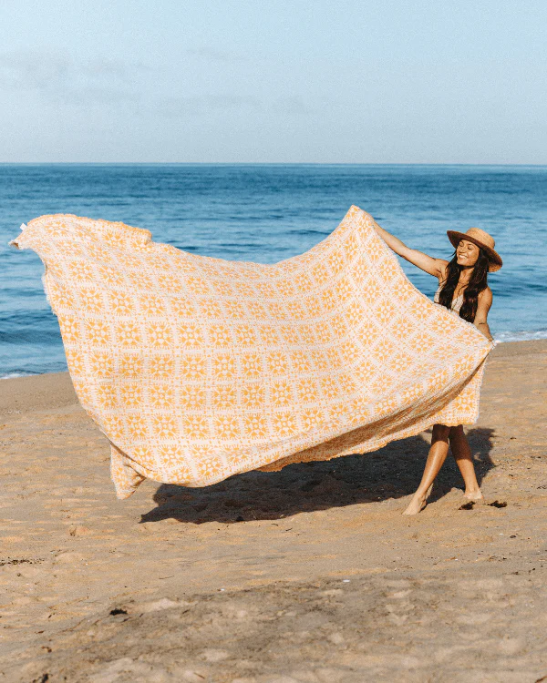 Yarrow - PARTY BLANKET™ - Image 5